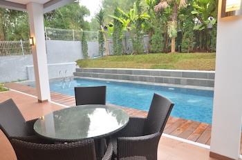 Cemara Villa 4 Bedrooms With A Private Pool