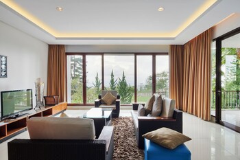 Cemara Villa 4 Bedrooms With A Private Pool