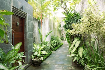 Bale Gede Villas