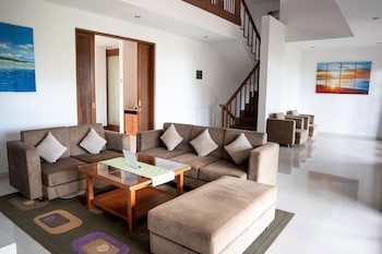 Bale Gede Villas