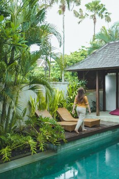 Bale Gede Villas