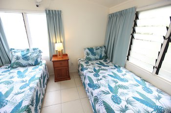 Coral Sands Apartments