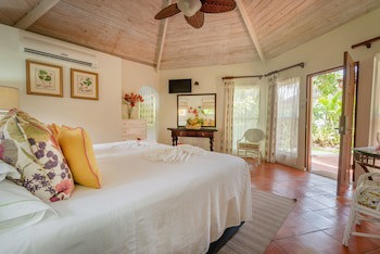 East Winds Saint Lucia