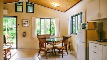 Muri Beach Resort