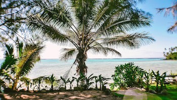 Muri Beach Resort