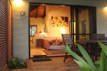 Muri Beach Resort
