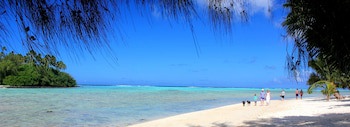 Muri Beach Resort