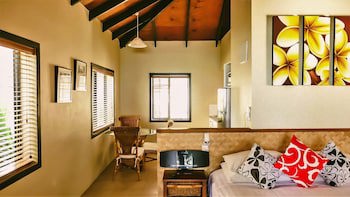 Muri Beach Resort