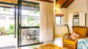 Muri Beach Resort