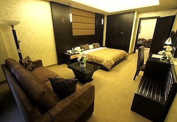 Elite Hotel & Spa