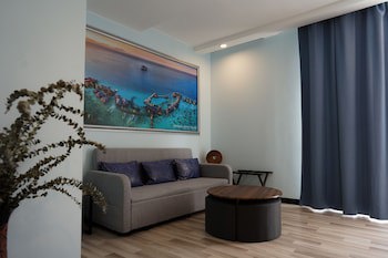 Hotel 17