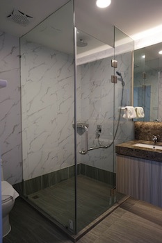 Hotel 17