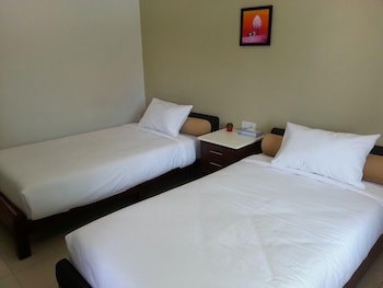 Cactus Inn