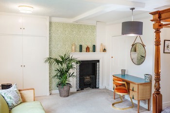 Old Rectory House & Orangery Rooms