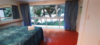 Avana Waterfront Apartments