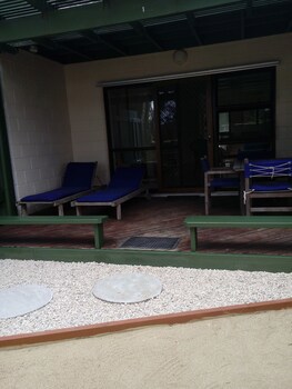 Avana Waterfront Apartments