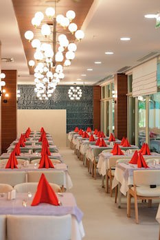 Sunis Evren Beach Resort Hotel & Spa