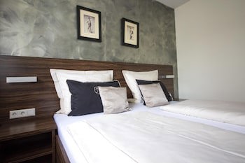 Landhotel Wolfschlugen galeri fotoğrafı