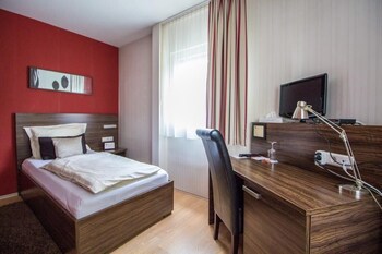 Landhotel Wolfschlugen galeri fotoğrafı