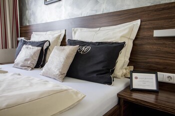 Landhotel Wolfschlugen galeri fotoğrafı