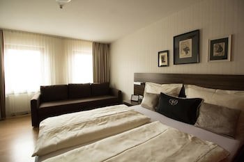 Landhotel Wolfschlugen galeri fotoğrafı