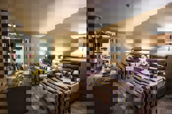 The New Hotel Zeybek