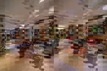 The New Hotel Zeybek