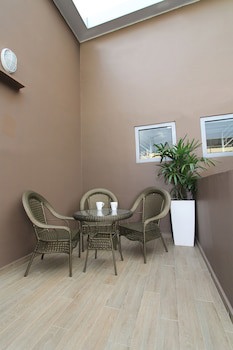 Arton Boutique Hotel