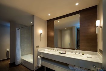 Embassy Suites By Hilton Santo Domingo