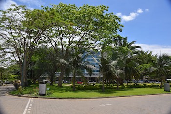 Mount Meru Hotel