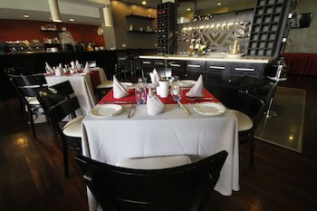 Mount Meru Hotel