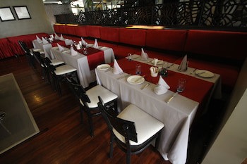 Mount Meru Hotel