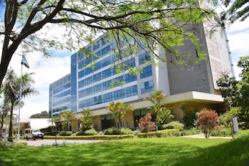 Mount Meru Hotel