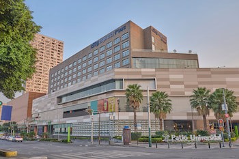 City Plus Patio Universidad