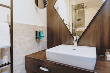 Glemm By Avenida Superior Hotel & Residences