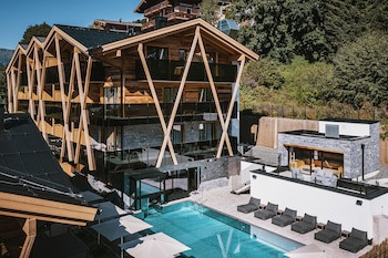 Glemm By Avenida Superior Hotel & Residences