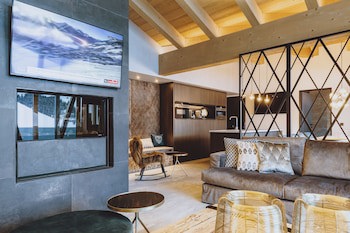 Glemm By Avenida Superior Hotel & Residences