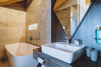 Glemm By Avenida Superior Hotel & Residences