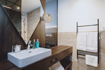 Glemm By Avenida Superior Hotel & Residences
