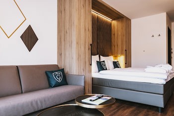 Glemm By Avenida Superior Hotel & Residences