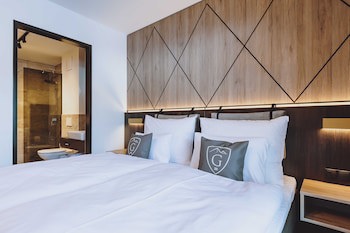 Glemm By Avenida Superior Hotel & Residences