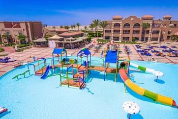 Charmillion Club Aqua Park