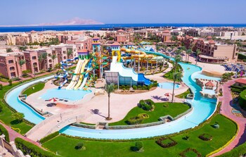 Charmillion Club Aqua Park