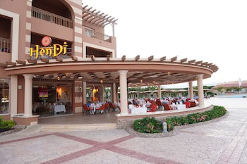 Charmillion Club Aqua Park