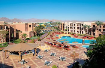 Charmillion Club Aqua Park