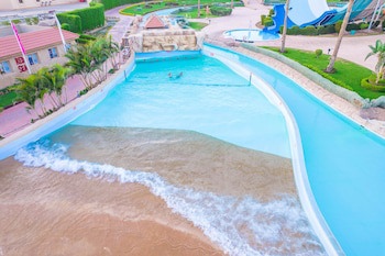 Charmillion Club Aqua Park