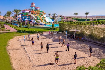 Charmillion Club Aqua Park