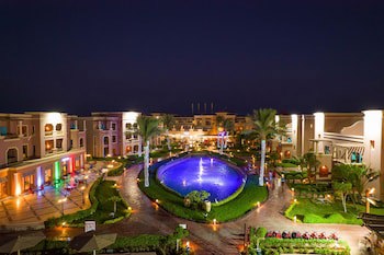 Charmillion Club Aqua Park