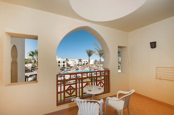 Charmillion Club Resort
