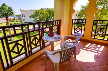 Charmillion Club Resort